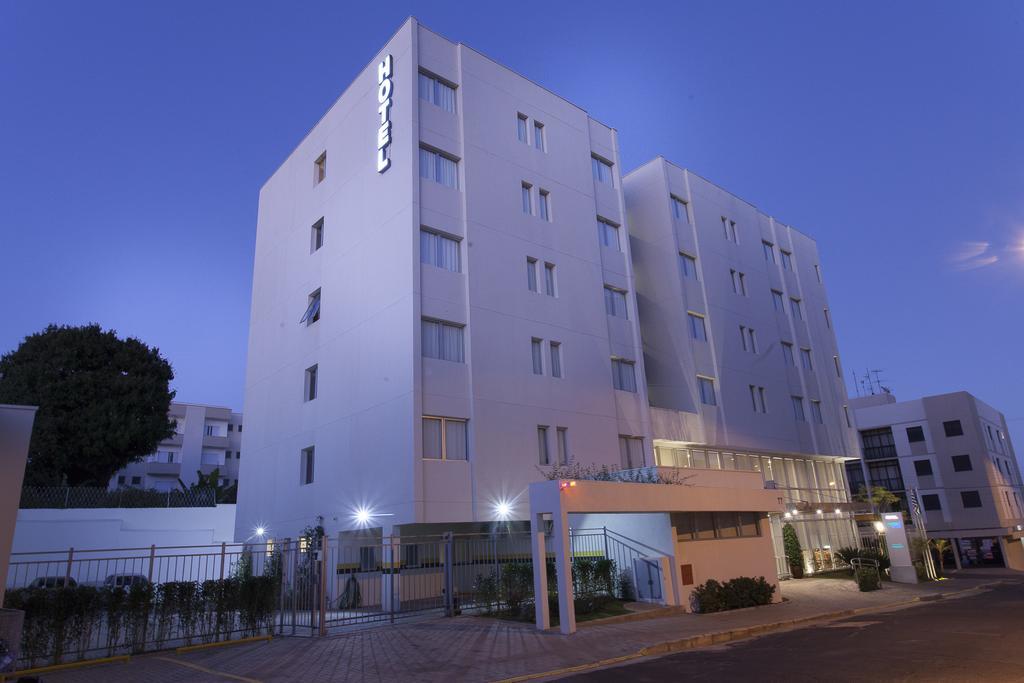 Sao Carlos Marklin Suites Exterior foto
